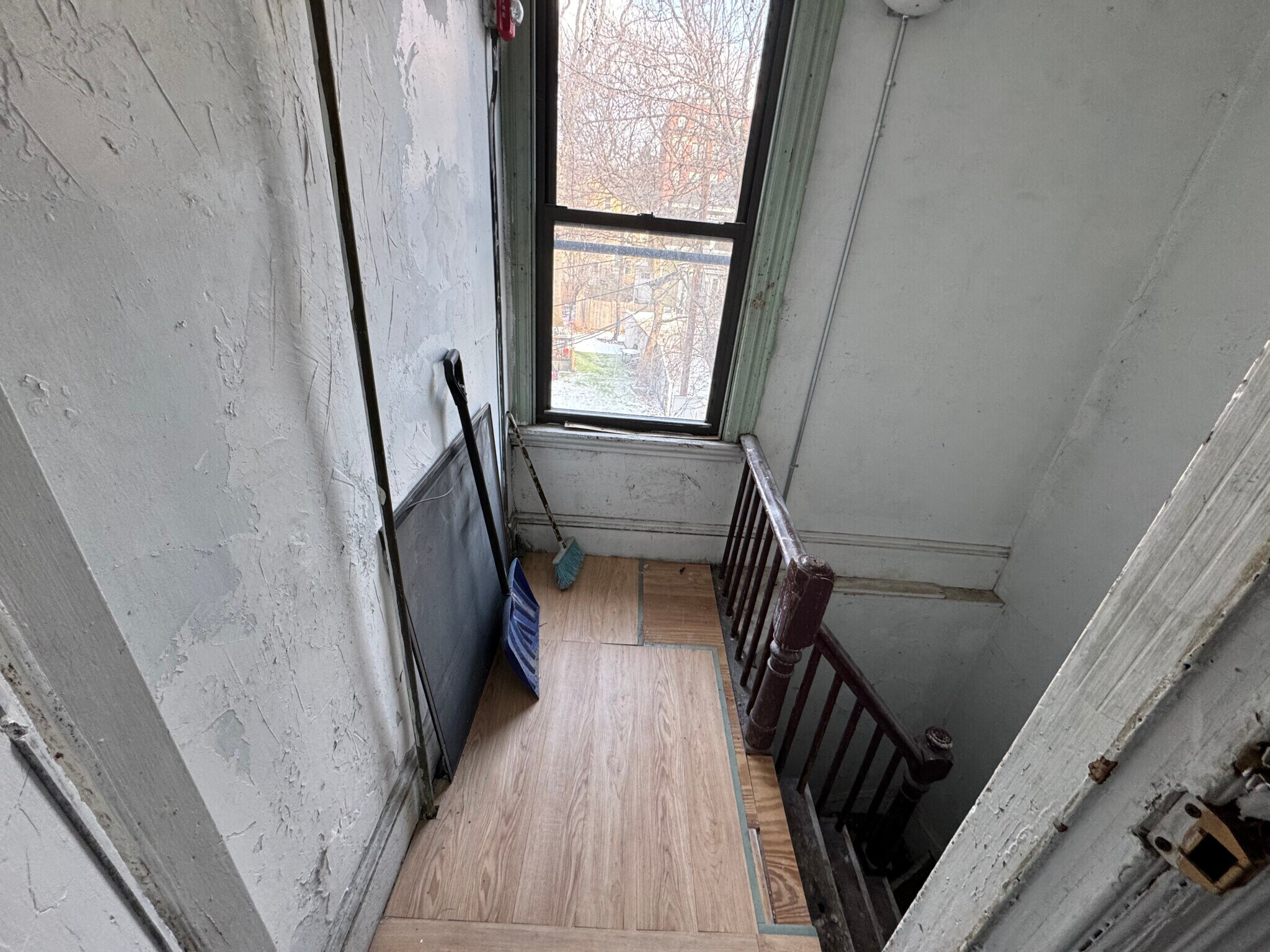 Building Photo - 2 Harvard St