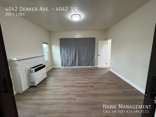 Building Photo - 4042 Denker Ave