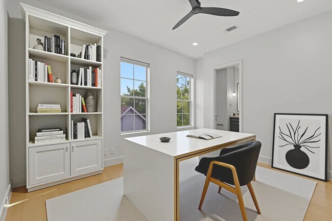 Building Photo - Exclusive Montrose Residence W/ High-End D...