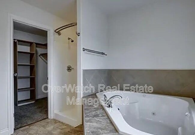 Building Photo - 217 Skwentna Dr
