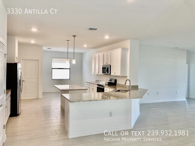 Building Photo - 3330 Antilla Ct
