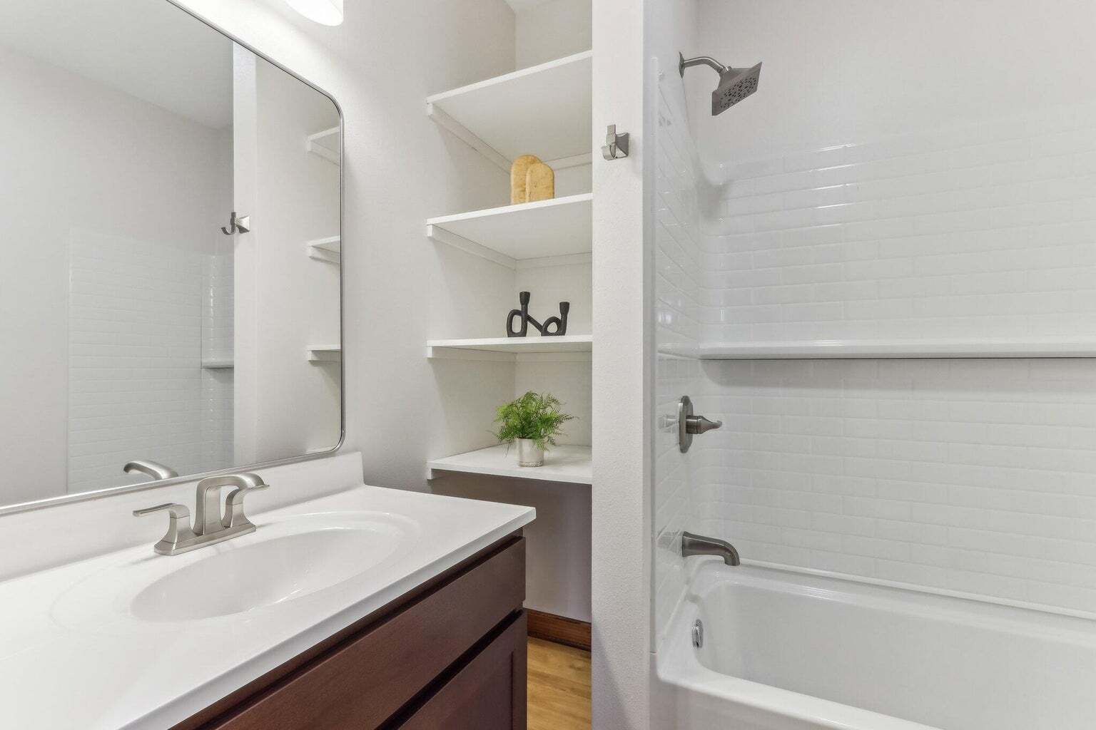 bathroom - 351 E Deer Pl