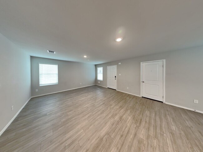 Building Photo - 7310 Adaja Riv