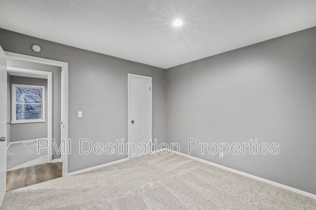 Building Photo - 16306 W 141st Terrace