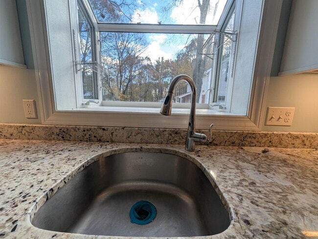 Building Photo - 119 Mill Rd