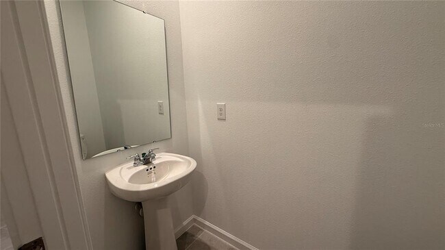 Building Photo - 4244 Sadler Rd