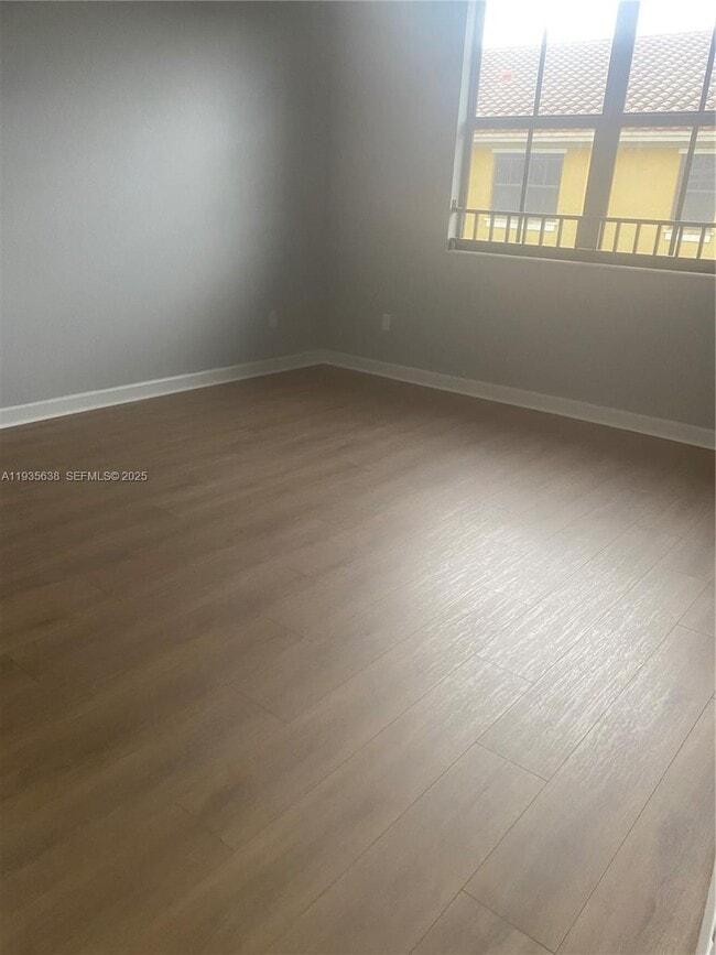 Building Photo - 9614 Waterview Way