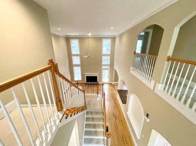 Building Photo - 455 Wembley Cir