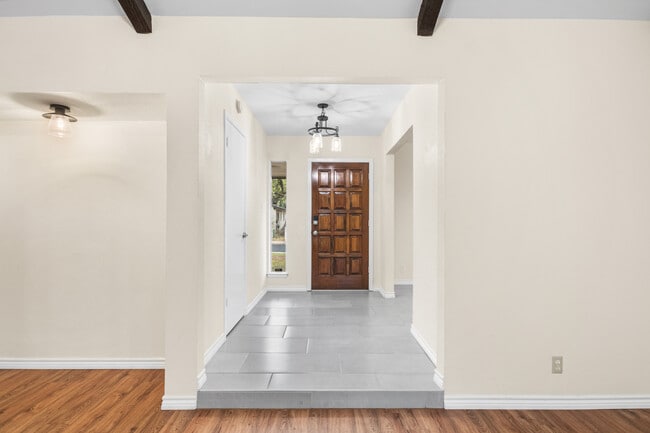 Building Photo - 8310 Watch Tower St