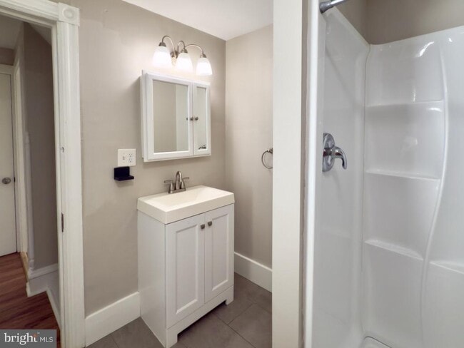 Building Photo - 14 3rd