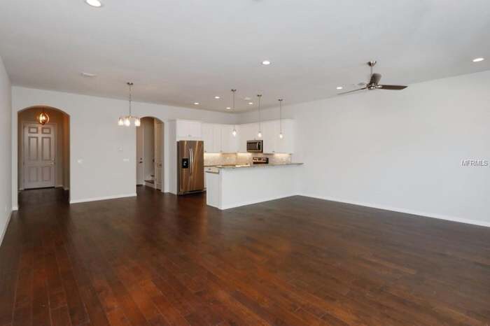 Building Photo - 503 N Trask St
