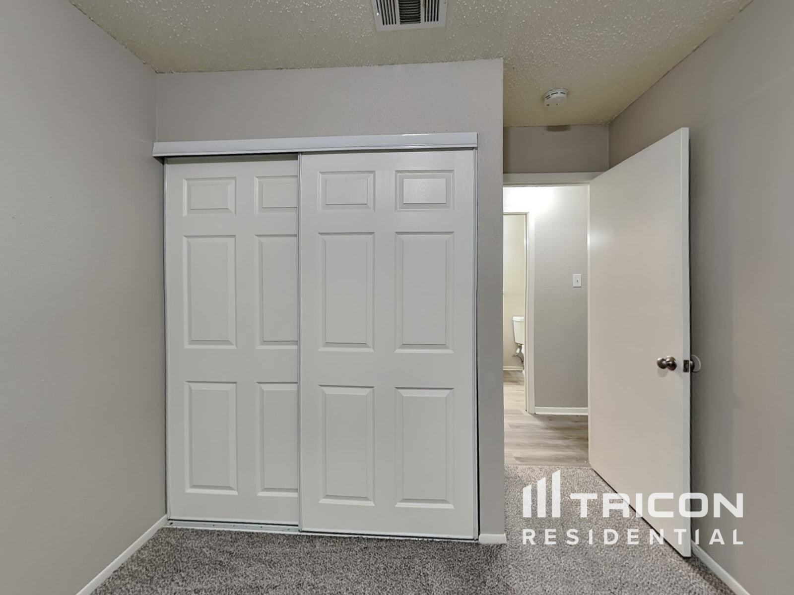 Building Photo - 9506 Sugarloaf Dr