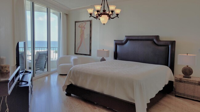 Building Photo - 3700 S Ocean Blvd