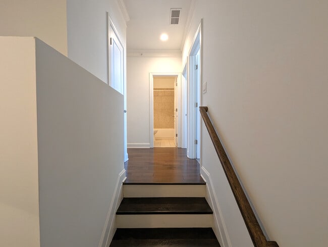 Building Photo - 146 Brindle Ln