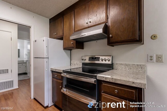 Building Photo - 1 br, 1 bath Condo - 255 South Rengstorff ...