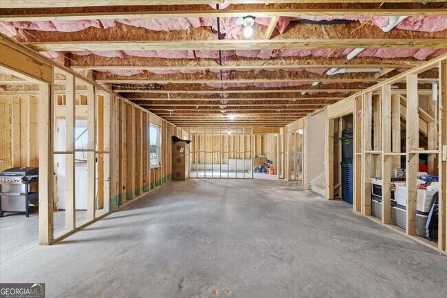 Building Photo - 3939 Alderstone Dr