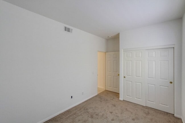 Building Photo - Westport @ Stonecrest