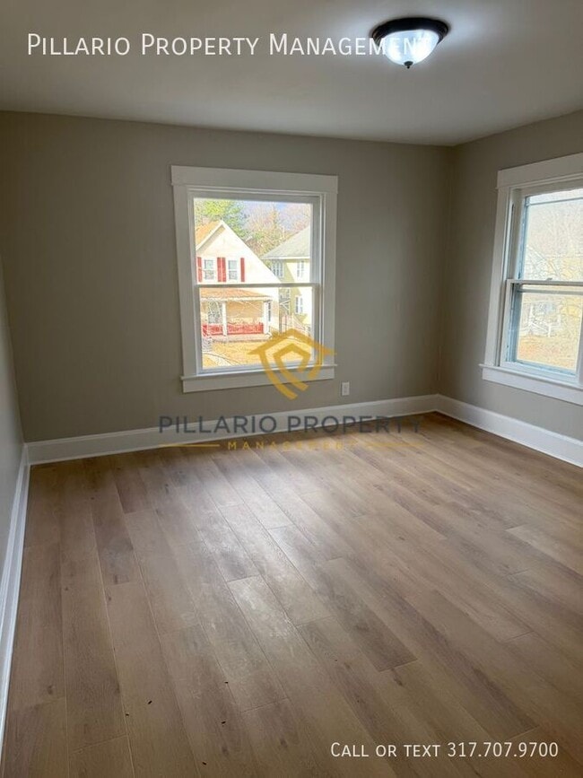 Building Photo - 323 N Lesley Ave