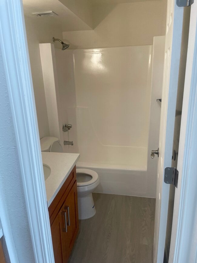 Building Photo - 801 Ala Nioi Pl