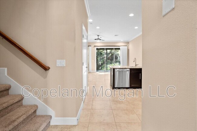 Building Photo - 5912 Anchorage Way S