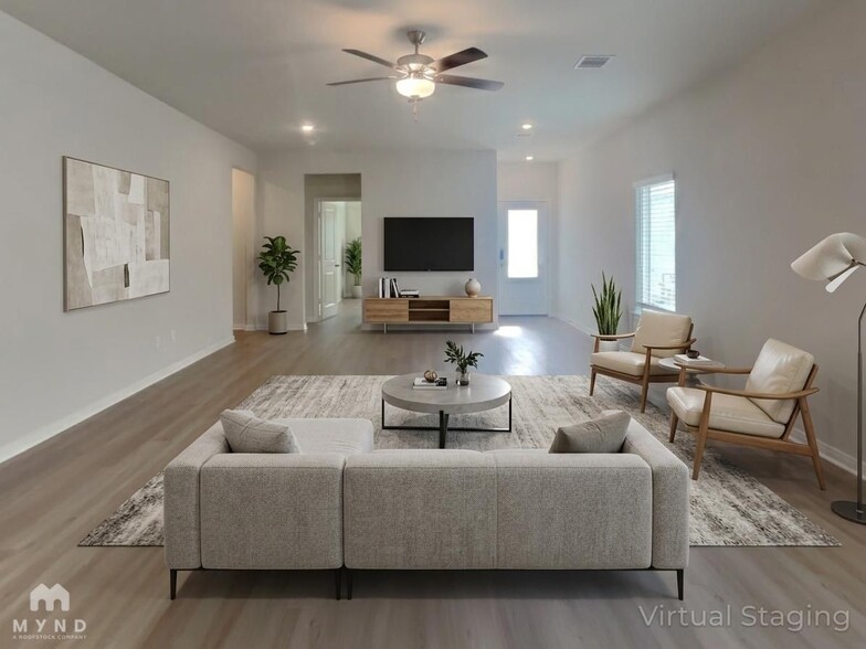 Building Photo - 15635 Plum Brk Dr