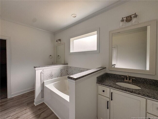 Building Photo - 36 Micahs Way N