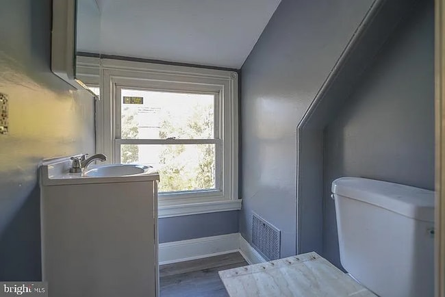 Building Photo - 4900 Penn St