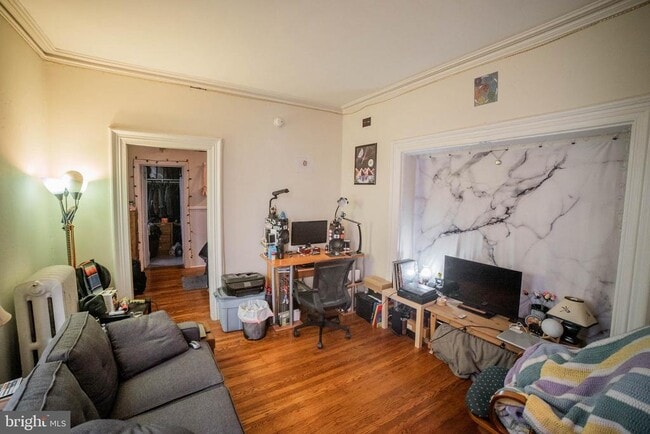 Building Photo - 257 S 20th St