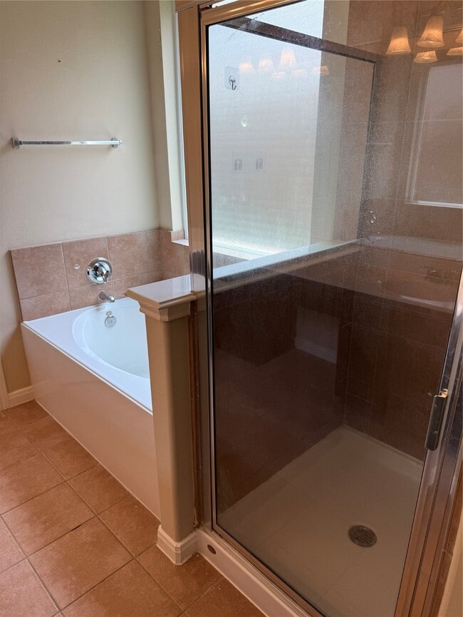 Building Photo - 30606 Woodson Trace Dr