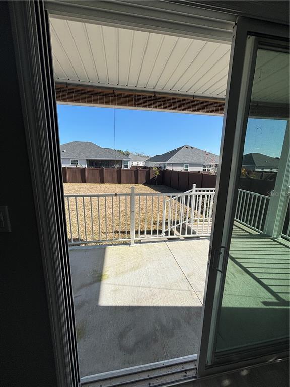 Building Photo - 3319 Rohan Rd