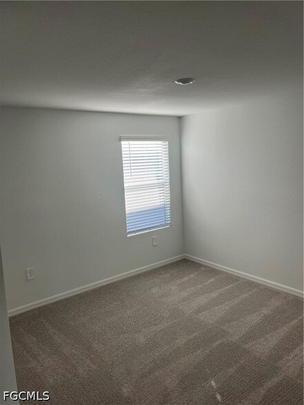 Building Photo - 11808 Cloverly Ln