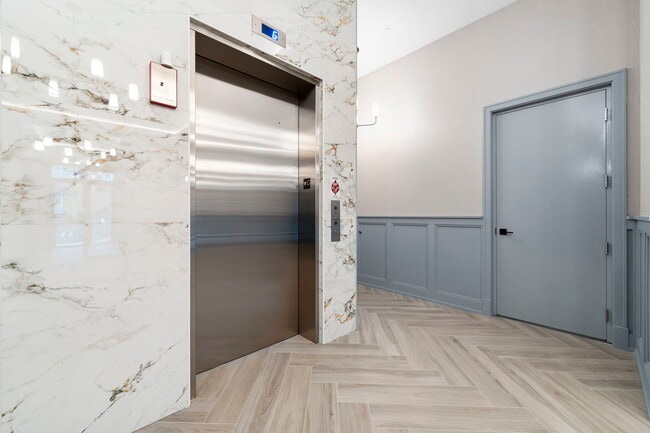 Building Photo - 1606 S Ashland Ave