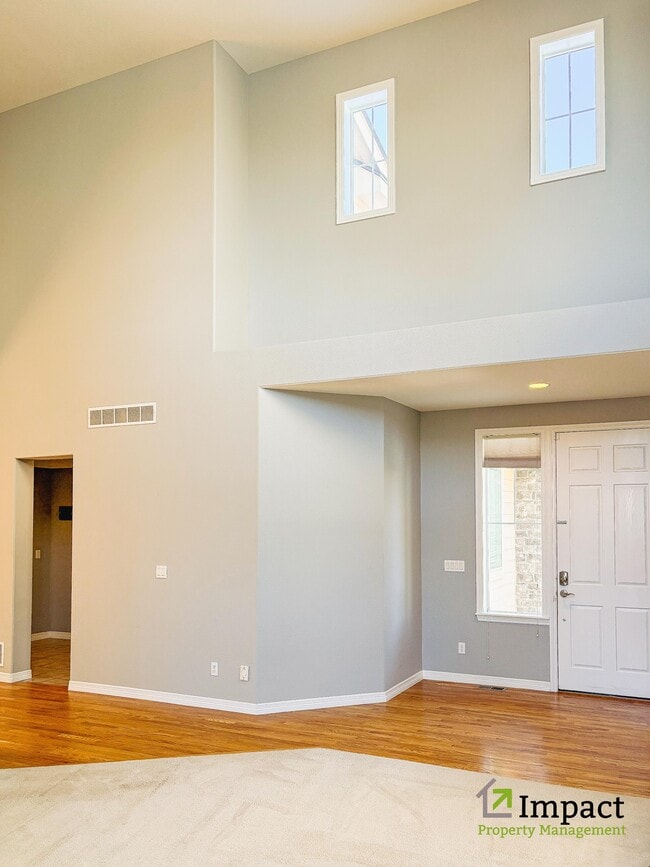 Building Photo - 10862 Glengate Cir