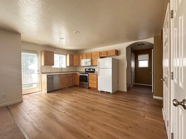 Building Photo - 5543 Copper Park Dr