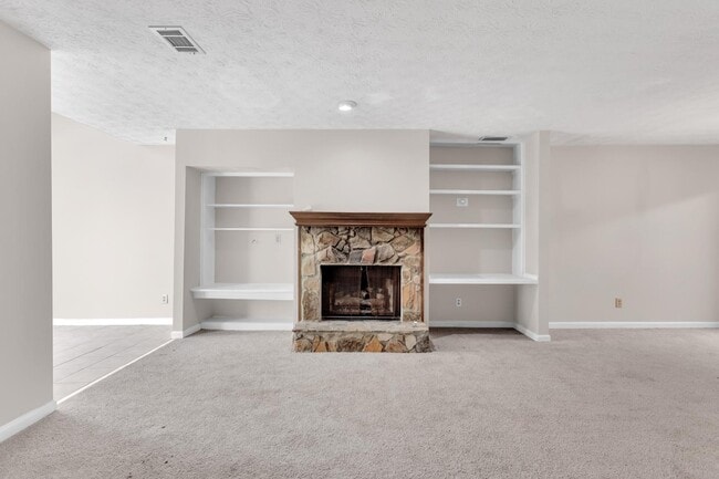 Building Photo - 2186 Spring Walk Ct