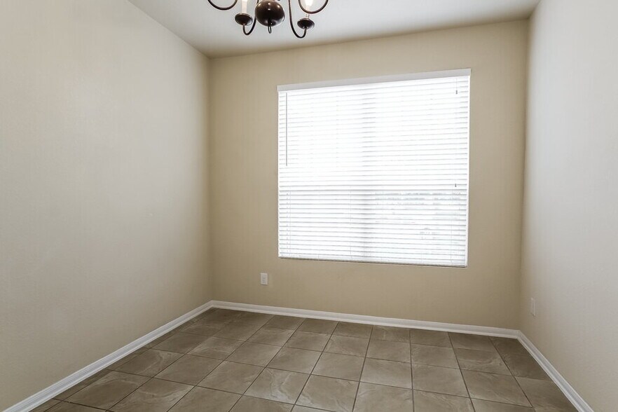 Building Photo - 14807 Waverly Hill Ln