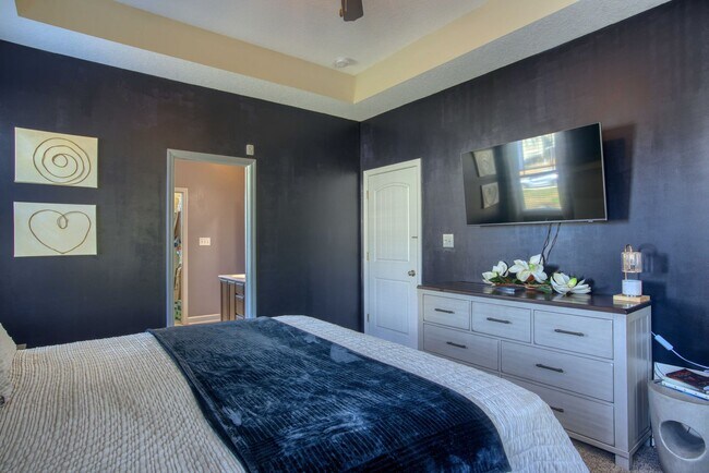 Building Photo - 328 Adobe Ln