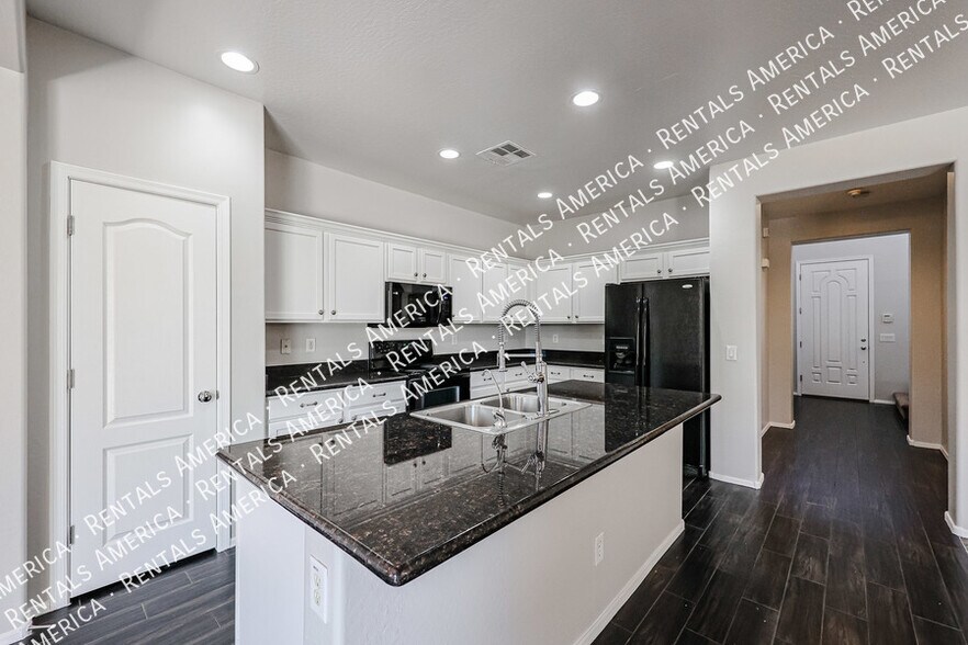 Building Photo - 3267 E Milky Way