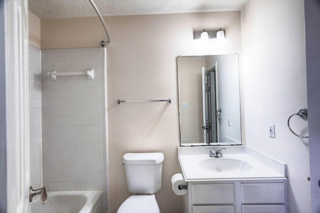 Building Photo - 1226 Berrystone Trail