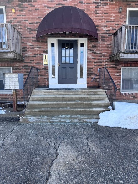 Building Photo - 51 Alvarado Ave