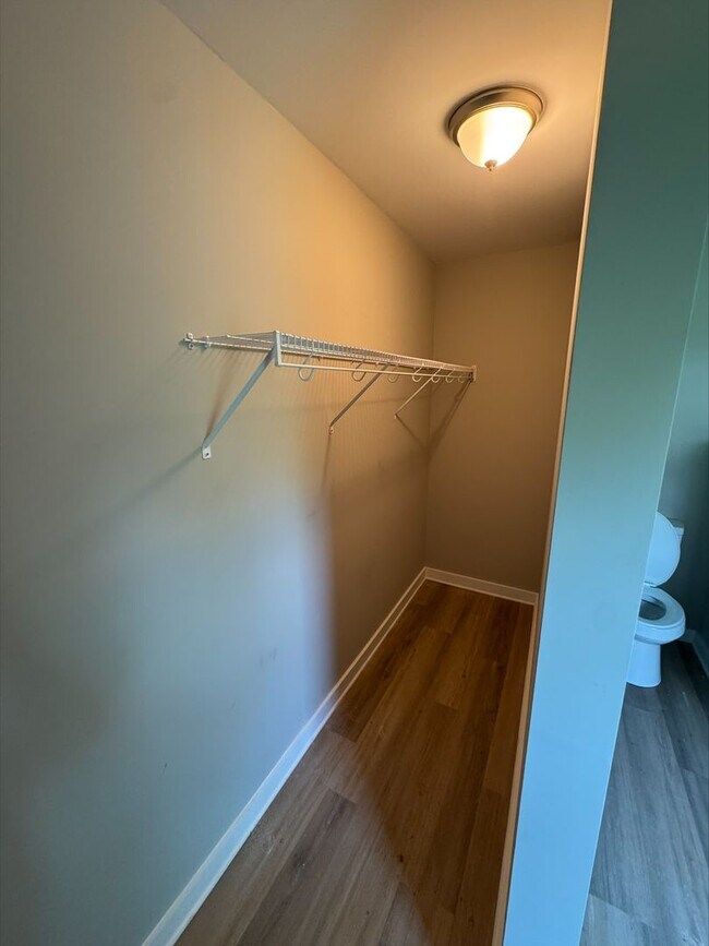 Building Photo - CHARMING 3 BEDROOM, 2 BATH HOME IN BIRMINGHAM!