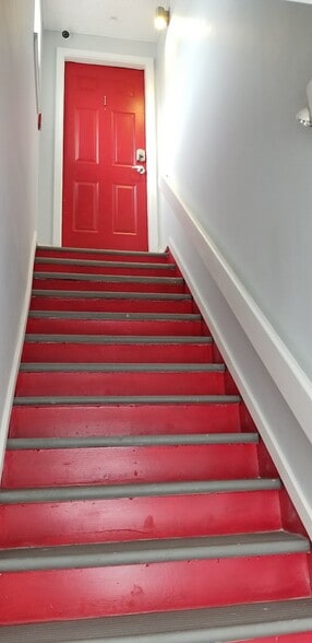 Building Photo - 2315 E Westmoreland St