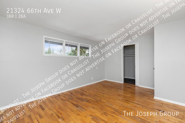 Building Photo - 21324 66th Ave W