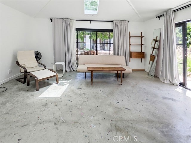 Building Photo - 1113 Amoroso Pl