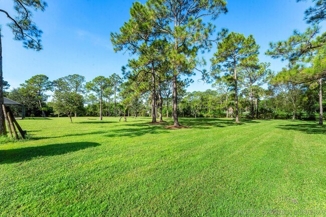 Building Photo - 14087 Coco Plum Rd