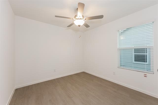 Building Photo - 2741 Ctr Crk Ln