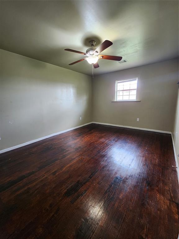 Building Photo - 400 King Edward Pl