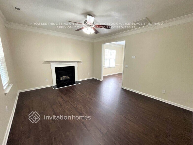 Building Photo - 9938 Willow Leaf Ln