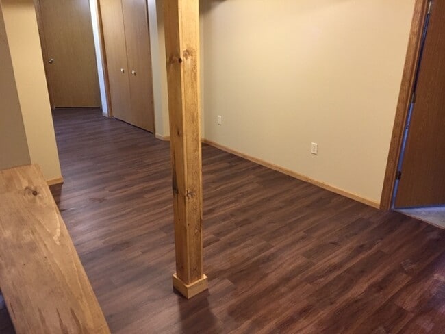 Building Photo - 3 Bed 2 Bath Single Family Home in Elcho