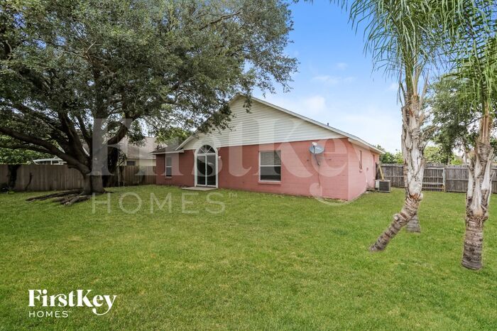 Building Photo - 2049 Greystone Trail